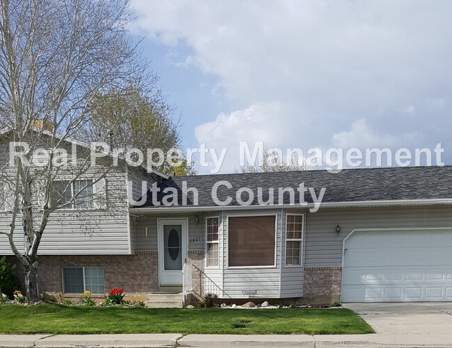 property at 2807 E 1520 S