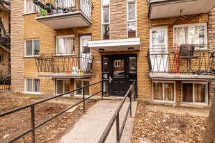 6510 Cartier St in Montréal, QC - Building Photo