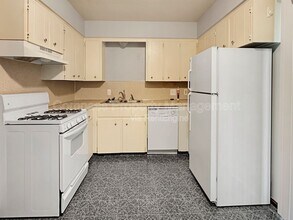 1431 Beckwith View Ave NE in Grand Rapids, MI - Building Photo - Building Photo