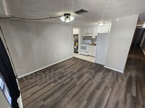 2988 Green Acres Ave in Largo, FL - Building Photo - Building Photo