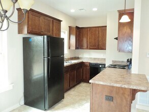 435 Hathaway Ln in Odenville, AL - Building Photo - Building Photo