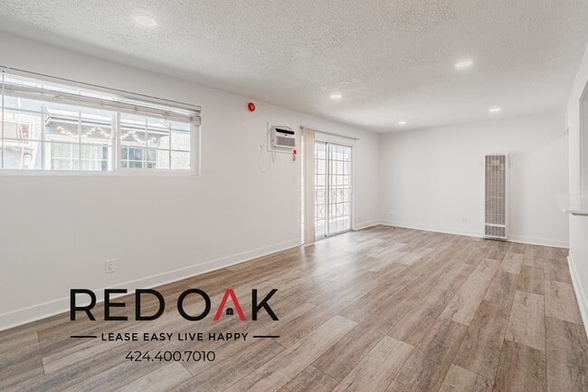 property at 2828 Consol Ave