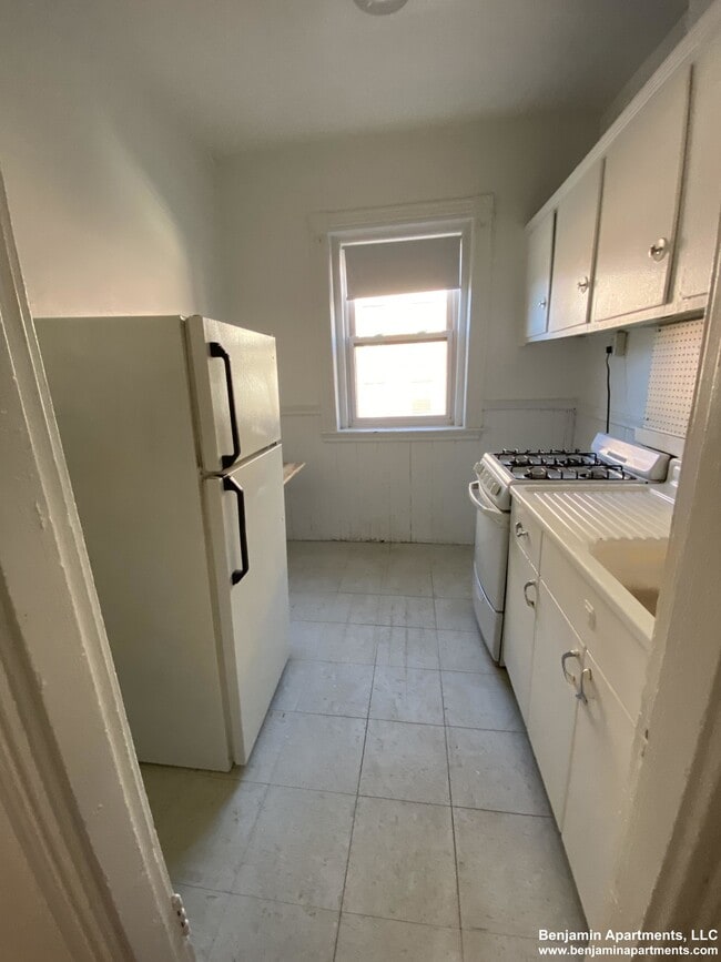 property at 5 Walbridge St