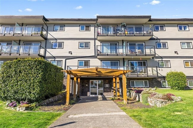 property at 218 Bayview Ave