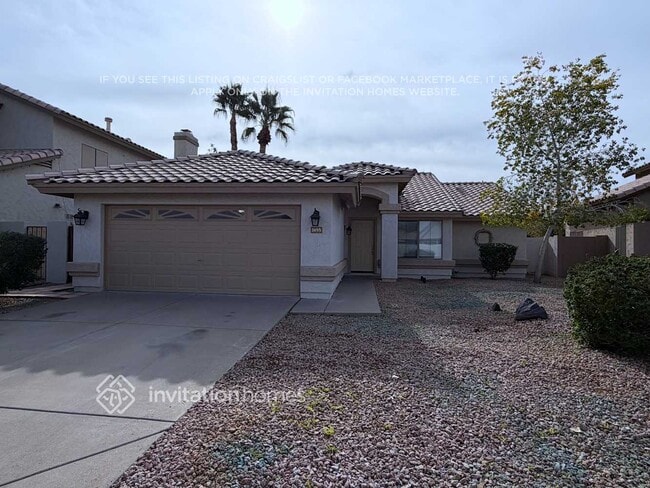 property at 1655 E Redfield Rd