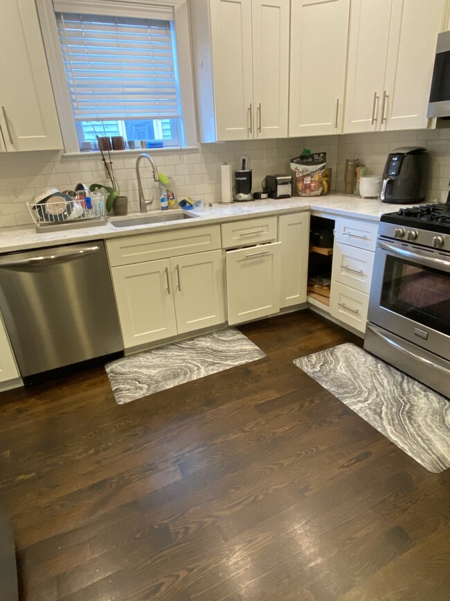 69 Bromfield Rd, Unit 1