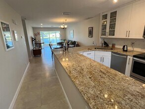 8777 Warwick Dr in Boca Raton, FL - Building Photo - Building Photo