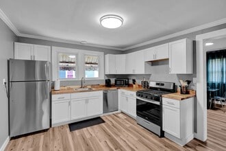 1709 Clay St in Henderson, KY - Building Photo - Building Photo