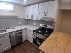 182 Seneca Crescent in Thunder Bay, ON - Building Photo