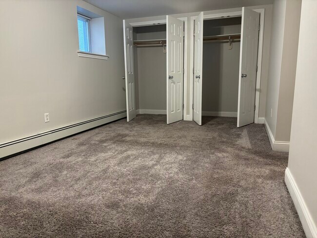 421 Fountain St, Unit Garden Level Unit in New Haven, CT - Building Photo - Building Photo