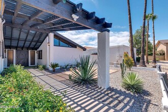 1401 W Ocotillo Rd in Phoenix, AZ - Building Photo - Building Photo