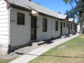 Slocum Apartments in Pullman, WA - Foto de edificio - Building Photo