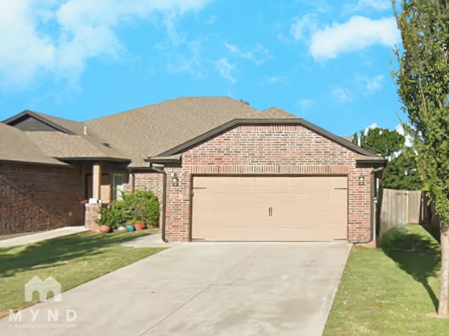 property at 1114 Merlin Dr