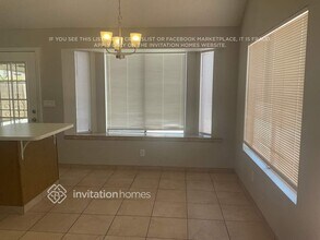 2142 W Monona Dr in Phoenix, AZ - Foto de edificio - Building Photo