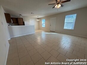 207 Carranza St in San Antonio, TX - Building Photo - Building Photo