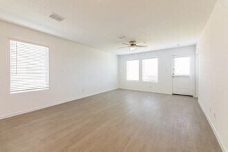 1230 Canyon Wren Dr in Heath, TX - Building Photo - Building Photo