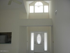 1488 Marsh Rabbit Way in Orange Park, FL - Building Photo - Building Photo