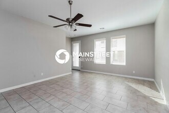 2000 N 36th St in Phoenix, AZ - Building Photo - Building Photo