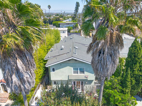 712 6th Ave in Venice, CA - Building Photo - Building Photo