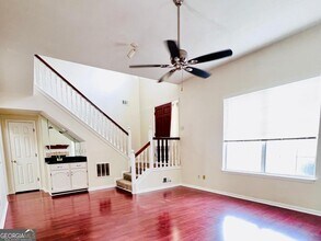 2717 Ashbury Point Ln in Marietta, GA - Building Photo - Building Photo