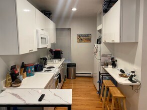 57 Westland Ave, Unit 5 in Boston, MA - Foto de edificio - Building Photo