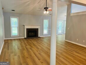 165 River Park Dr in Newnan, GA - Building Photo - Building Photo