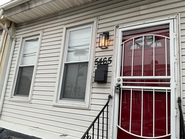 property at 5465 Pine St