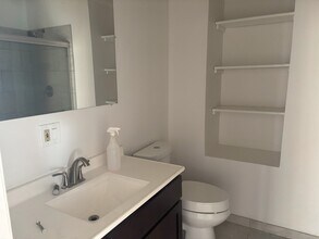 1401 N Wells St, Unit 3 in Chicago, IL - Building Photo - Building Photo