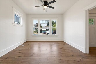 1113 W Montgomery Ave in Spokane, WA - Foto de edificio - Building Photo