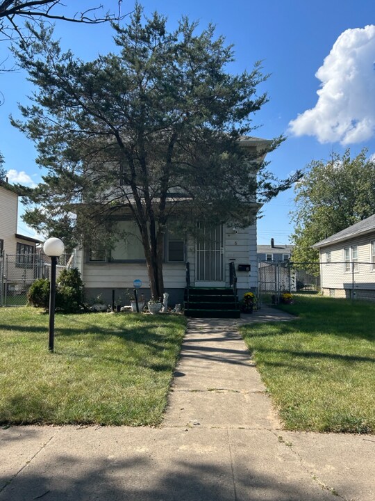 358 Arthur St in Gary, IN - Building Photo