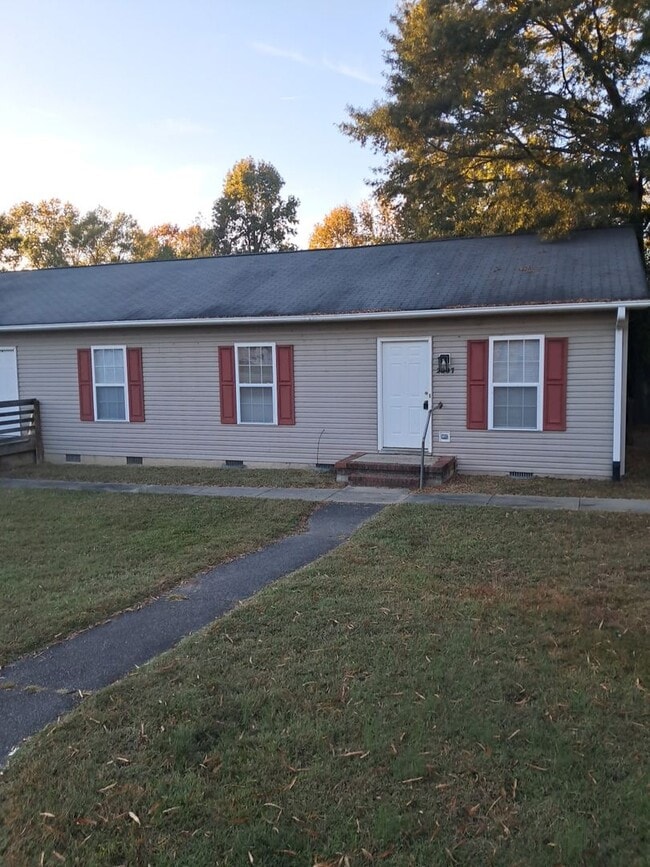 property at 2207 Motley St