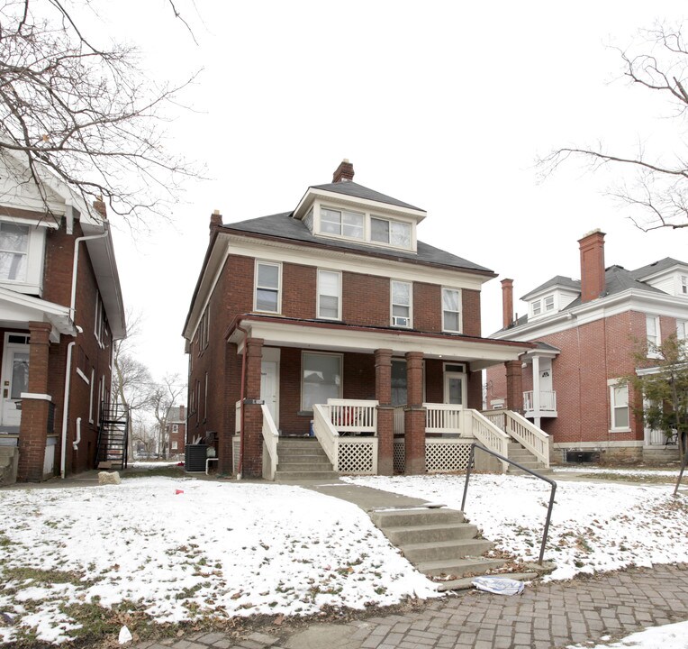 1849-1851 N 4th in Columbus, OH - Foto de edificio