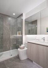 3264 Vanness Ave in Vancouver, BC - Building Photo - Building Photo