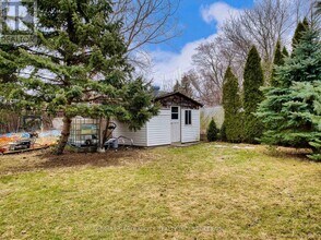 38 Cypress St in St Catharines, ON - Building Photo - Building Photo