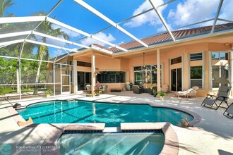 2965 Wentworth in Weston, FL - Building Photo - Building Photo