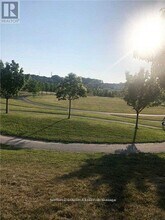 160 Tango Cres in Newmarket, ON - Building Photo - Building Photo