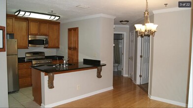 5668 River Heights Xing SE, Unit 5668 in Marietta, GA - Foto de edificio - Building Photo