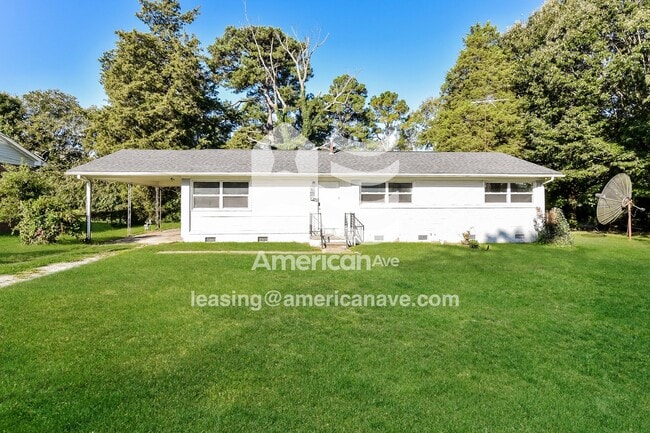 property at 537 Hemingway St