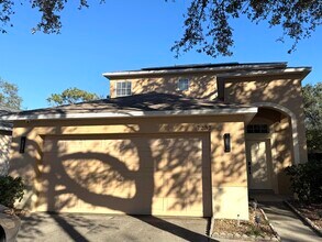 7237 Bellingham Oaks Blvd in Tampa, FL - Building Photo - Building Photo