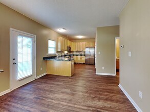 630 Prickly Pear Dr in Fuquay Varina, NC - Building Photo - Building Photo