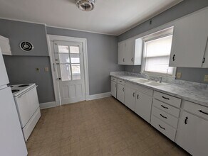 31 Central Ave in Ravena, NY - Building Photo - Building Photo