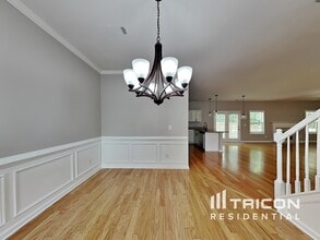 2725 Sedgeview Way NE in Buford, GA - Building Photo - Building Photo