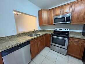 6552 Arleigh Ct in Boca Raton, FL - Building Photo - Building Photo