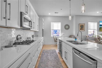 1300 Sweet Home Rd in Buffalo, NY - Building Photo - Building Photo
