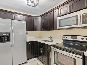 13241 NE 3rd Ct in North Miami, FL - Building Photo - Building Photo