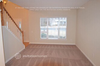 10828 Fountaingrove Dr in Charlotte, NC - Building Photo - Building Photo