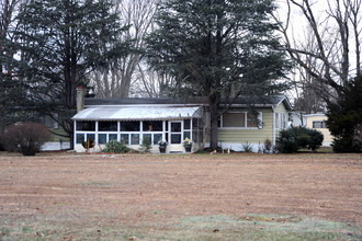 Tilton Terrace Mobile Home Park in Egg Harbor Township, NJ - Building Photo - Building Photo