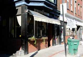 230-238 Hanover St in Boston, MA - Building Photo - Building Photo