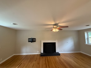 536 Woodmont Dr in Charlottesville, VA - Building Photo - Building Photo