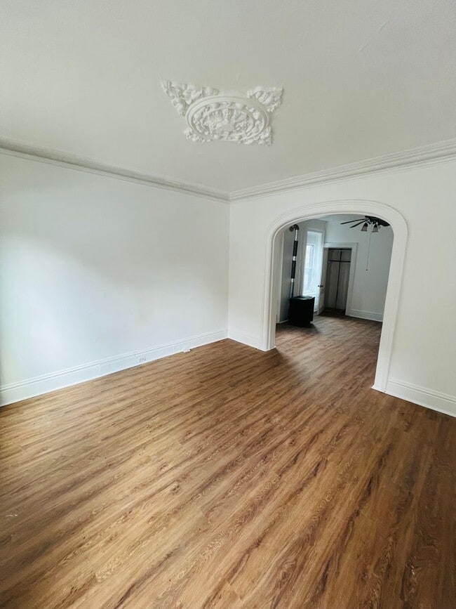 82 Main St in Cohoes, NY - Building Photo - Building Photo